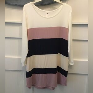 Vanilla Bay Ivory, Blush & Navy Colorblock Tunic 3/4 sleeve